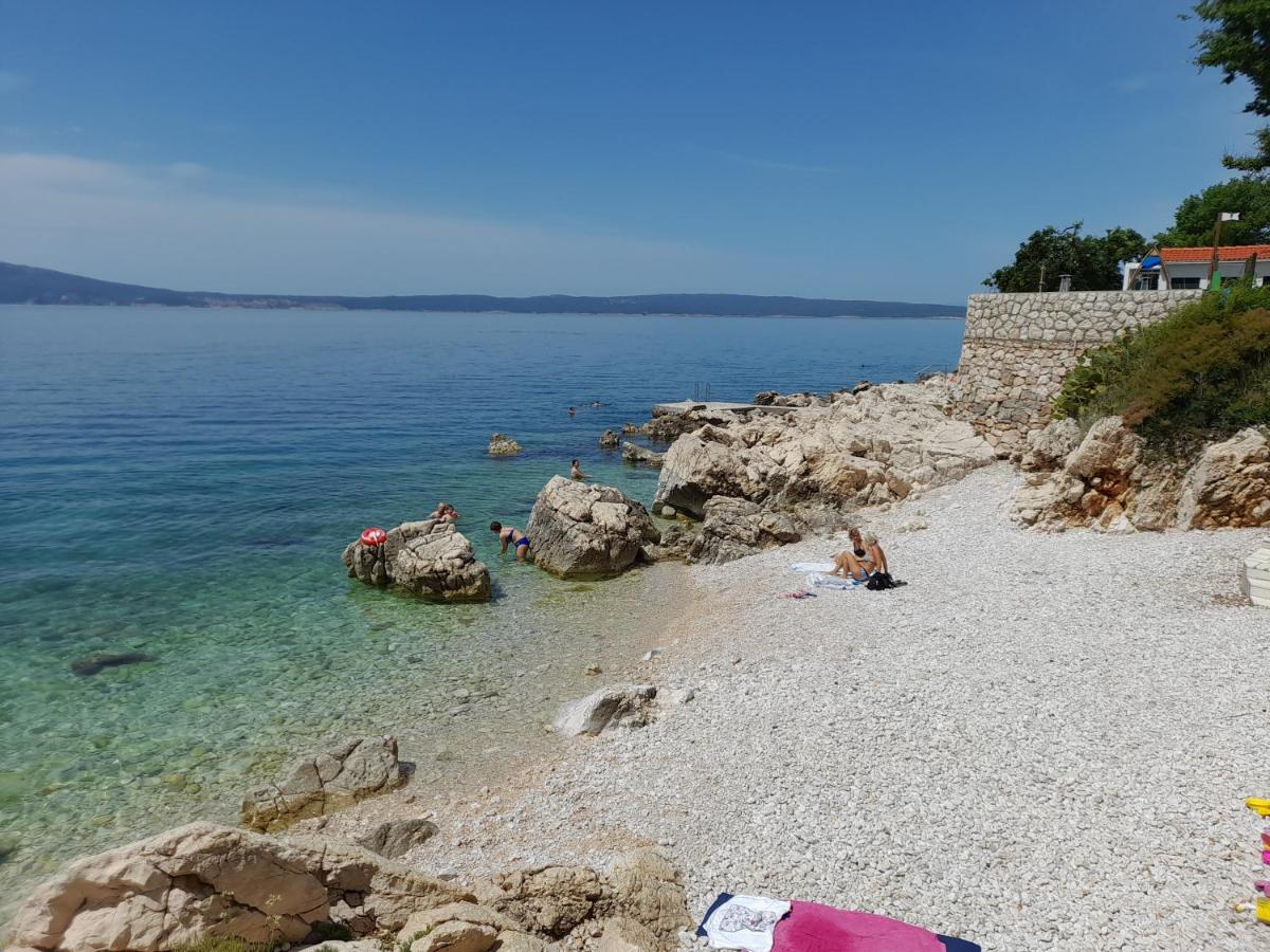 Apartman Vitamare 160 M From The Beach Novi Vinodolski Esterno foto